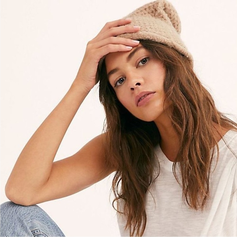 Free‎ People | Dreamland Knit Beanie | Cedar Taupe